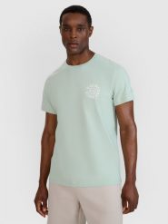 4F T-shirt regular z nadrukiem męski - turkusowy S. Niebieskie t-shirty męskie 4f, m, bez wzorów, z bawełny, bez kołnierzyka. Za 59.99 zł.