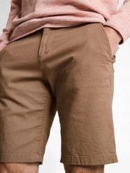 SPODENKI MĘSKIE KRÓTKIE BERMUDY TOM TAILOR SLIM CHINO BRĄZOWE KRÓTKIE. Brązowe szorty męskie Tom Tailor, na lato, bez wzorów, z bawełny, eleganckie. Za 127.16 zł.