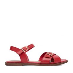 Sandały Lasocki. Czerwone sandały damskie Lasocki, bez wzorów, bez obcasa, na płaskiej podeszwie. Za 169.99 zł.