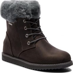 Śniegowce EMU AUSTRALIA - Shoreline Leather Lo W11588 Charcoal. Szare śniegowce damskie Emu Australia, z nubiku. W wyprzedaży za 439.00 zł.
