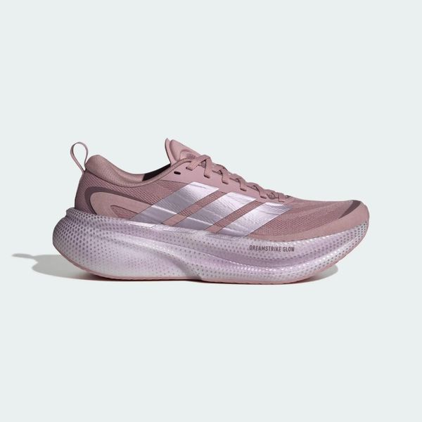 Buty do biegania Supernova Glide. Fioletowe obuwie do biegania damskie Adidas. Za 569.00 zł.