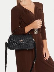 Guess Torebka Valla HWQG81 22200 Czarny. Czarne torebki klasyczne damskie Guess, z aplikacjami, ze skóry, bez dodatków. Za 339.99 zł.