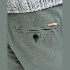 Szorty Jack & Jones Stace Summer Green. Zielone szorty męskie Jack&Jones, bez wzorów, sportowe. Za 177.62 zł.