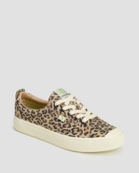 Buty sportowe damskie Cariuma OCA Low Leopard Print Suede. Buty sportowe na co dzień damskie CARIUMA, bez wzorów, z gumy, trekkingowe. Za 276.75 zł.