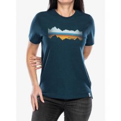 Koszulka z nadrukiem damska Smartwool Mountain Horizon Graphic Short Sleeve Tee. Niebieskie bluzki sportowe damskie Smartwool, bez wzorów, bez ramiączek. Za 235.99 zł.