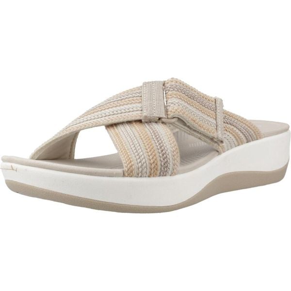 Sandały CLARKS 26176959C Beżowy. Brązowe obuwie trekkingowe damskie Clarks. Za 132.99 zł.