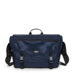 Torba na ramię Eastpak Courier Pro. Niebieskie torby męskie na ramię Eastpak, bez wzorów, z materiału, na ramię. Za 347.00 zł.