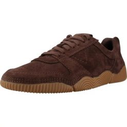 Buty CLARKS 26327296C SHARPHAM LACE Brązowy. Brązowe buty fitness męskie Clarks, na fitness i siłownię. Za 391.99 zł.