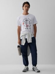 4F Spodnie casual cargo męskie - granatowe L. Niebieskie spodnie materiałowe męskie 4f, bez wzorów, z materiału, casualowe. Za 169.99 zł.