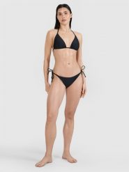 4F Dół od bikini damski - czarny L. Czarne bikini damskie 4f, bez wzorów. W wyprzedaży za 39.99 zł.