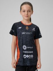 4F Koszulka meczowa replika wyjazdowa z sezonu 2025/26 dziecięca 4F x Uni Opole - czarna 122/128 (6-8 lat). Czarne koszulki dziewczęce 4f, l, bez wzorów, z dzianiny, bez ramiączek. Za 149.99 zł.