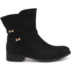 Czarne Zamszowe Botki Sztyblety SG803 Czarny. Czarne botki damskie ButyModne, z zamszu, bez obcasa, na obcasie, bez zapięcia. Za 74.00 zł.