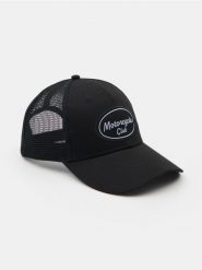 Czapka z daszkiem z siateczką - czarny. Czarne czapki męskie Sinsay, bez wzorów. Za 19.99 zł.