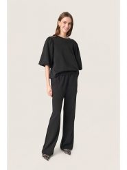Soaked in Luxury Spodnie dresowe w kolorze czarnym rozmiar: S. Czarne spodnie dresowe damskie Soaked in Luxury, s, bez wzorów, z dresówki. Za 165.99 zł.