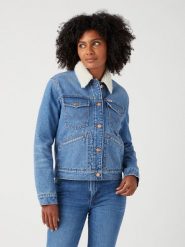 WRANGLER DAMSKA KURTKA JEANSOWA WRANGLER HERITAGE SHERPA JACKET FIRST LOVE 112342682. Kurtki damskie Wrangler, m, bez wzorów, z jeansu, bez kaptura. W wyprzedaży za 199.99 zł.