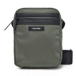 Saszetka Calvin Klein. Czarne saszetki męskie CALVIN KLEIN. Za 149.99 zł.