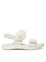 Primigi Sandały 1385400 S Biały. Białe sandały dziewczęce Primigi, ze skóry, bez zapięcia. Za 229.99 zł.