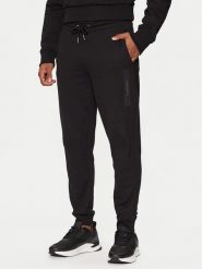 Calvin Klein Spodnie dresowe K10K113838 Czarny Regular Fit. Czarne spodnie dresowe męskie CALVIN KLEIN, bez wzorów, z bawełny. Za 309.99 zł.