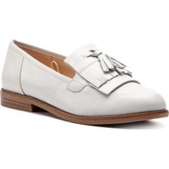 Lordsy CAPRICE - 9-24204-22 White Nappa 102. Białe mokasyny damskie Caprice, z materiału. W wyprzedaży za 179.00 zł.