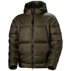 Kurtka z kapturem Helly Hansen W22 Arc. Brązowe kurtki damskie Helly Hansen, na zimę, bez wzorów, z puchu, z kapturem. W wyprzedaży za 1,878.00 zł.