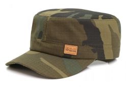 Czapka z Daszkiem - Zielona w Moro - Patrolówka - Pako Jeans. Zielone czapki męskie Pako Jeans, na lato, bez wzorów, z bawełny. Za 49.99 zł.