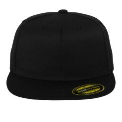 Czapka Z Daszkiem Premium 210. Czarne czapki z daszkiem damskie FLEXFIT, bez wzorów. Za 88.99 zł.