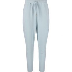 Damskie spodnie dresowe Athlecia Jacey V2. Czerwone spodnie dresowe damskie Athlecia, bez wzorów, z dresówki. Za 246.00 zł.