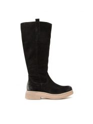 Lasocki Kozaki WI23-BULGY-06 Czarny. Czarne kozaki damskie Lasocki, ze skóry, bez obcasa, na płaskiej podeszwie. Za 349.99 zł.