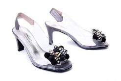BRENDA ZARO T3830 grey, sandały damskie. Szare sandały damskie Brenda Zaro, bez wzorów, z gumy, bez obcasa, na obcasie. Za 264.95 zł.