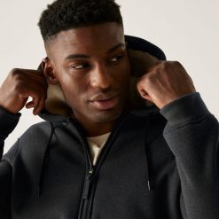 Bluza męska rozsuwana z kapturem Naddle. Czarne bluzy z kapturem męskie Regatta, m, z dzianiny. W wyprzedaży za 315.00 zł.