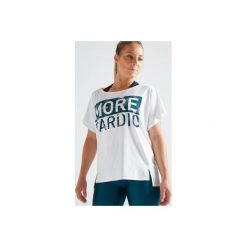 Koszulka fitness kardio damska 120 biała. Białe bluzki sportowe damskie DOMYOS, bez wzorów, z elastanu, bez kołnierzyka. Za 29.99 zł.