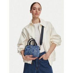 Torebka adidas. Niebieskie torebki klasyczne damskie Adidas, bez wzorów, bez dodatków. Za 215.99 zł.
