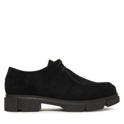 Półbuty Guess. Czarne półbuty męskie Guess, bez zapięcia. Za 539.99 zł.
