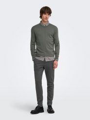 ONLY & SONS Sweter "Onswyler" w kolorze szarym rozmiar: XL. Szare swetry męskie Only & Sons, xl, bez wzorów, bez kołnierzyka. Za 109.95 zł.