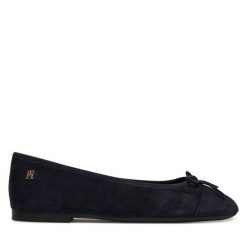 Baleriny Tommy Hilfiger. Niebieskie baleriny damskie Tommy Hilfiger, bez wzorów, bez obcasa. Za 409.99 zł.