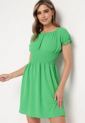 Zielona Rozkloszowana Sukienka Typu Hiszpanka z Gumką w Pasie Tiadella. Zielone sukienki damskie Born2be, na co dzień, na lato, l, bez wzorów, eleganckie, bez kołnierzyka, bez ramiączek, mini, proste. W wyprzedaży za 55.99 zł.