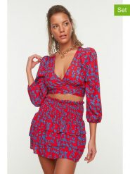 Trendyol 2-częściowy zestaw w kolorze czerwono-niebieskim rozmiar: 34. Czerwone spódniczki damskie Trendyol, bez wzorów, z wiskozy, mini. Za 65.38 zł.