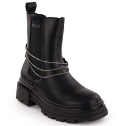 Skórzane sztyblety damskie botki czarne Big Star. Czarne botki damskie retro, bez obcasa, bez zapięcia. Za 359.10 zł.