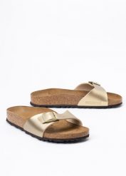 Klapki damskie BIRKENSTOCK MADRID BF. Żółte klapki damskie Birkenstock, bez wzorów, bez obcasa. Za 289.99 zł.