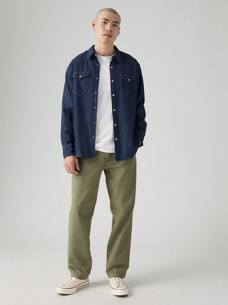 Levi's Spodnie chino w kolorze khaki rozmiar: W33/L32. Brązowe spodnie materiałowe męskie Levi's, bez wzorów. Za 208.83 zł.
