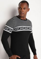 Czarny Sweter w Paski z Geometrycznym Wzorem Nirile. Czarne swetry męskie Born2be, l, z aplikacjami, bez kołnierzyka. Za 54.99 zł.
