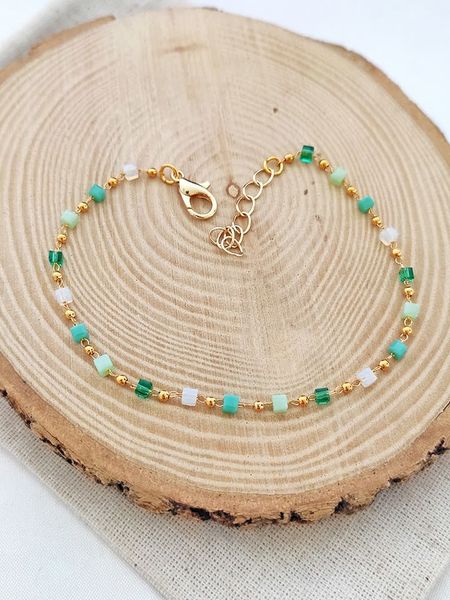 Atelier MIU Pozłacana bransoletka z kamieniami ozdobnymi rozmiar: onesize. Zielone bransoletki damskie atelier MIU, pozłacane. Za 65.23 zł.