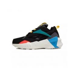 Obuwie Sportowe Damskie Reebok Aztrek Double Nu Pops Czarny. Czarne buty sportowe na co dzień damskie Reebok, bez wzorów, z materiału, trekkingowe. Za 319.30 zł.