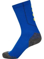 Hummel hmlPRO TRAINING SOCKS LOW skarpety z włókien recyklingowych – TRUE. Niebieskie skarpetki damskie HUMMEL, bez wzorów, z włókna. Za 80.07 zł.