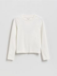 Gładka koszulka - złamana biel. Koszulki dziewczęce Reserved, bez wzorów, z bawełny, bez ramiączek. Za 25.99 zł.