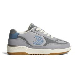 Buty sportowe Cariuma Skategoat C25 Onyx Grey Leather Faded Denim Logo. Szare buty sportowe na co dzień damskie CARIUMA, z denimu, bez zapięcia. W wyprzedaży za 387.45 zł.
