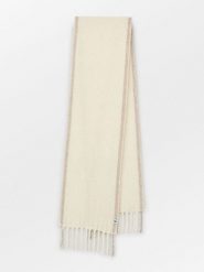 Becksöndergaard Szal w kolorze białym - 210 x 26 cm rozmiar: onesize. Białe szaliki i kominy damskie Becksöndergaard, bez wzorów, z materiału. Za 295.99 zł.