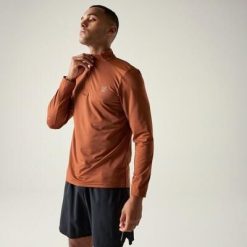 Męska koszulka Power Up IV z krótkim zamkiem błyskawicznym. Brązowe koszulki męskie z długim rękawem Dare 2b, m, z elastanu. W wyprzedaży za 179.99 zł.