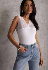 Biały Bieliźniany Top z Bawełny z Siateczkową Wstawką i Koronką Beranela. Białe topy damskie Renee, m, z aplikacjami, z bawełny, bez kołnierzyka. Za 29.99 zł.