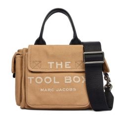 Torebka Marc Jacobs. Brązowe torebki klasyczne damskie MARC JACOBS, bez wzorów, bez dodatków. Za 1,039.00 zł.